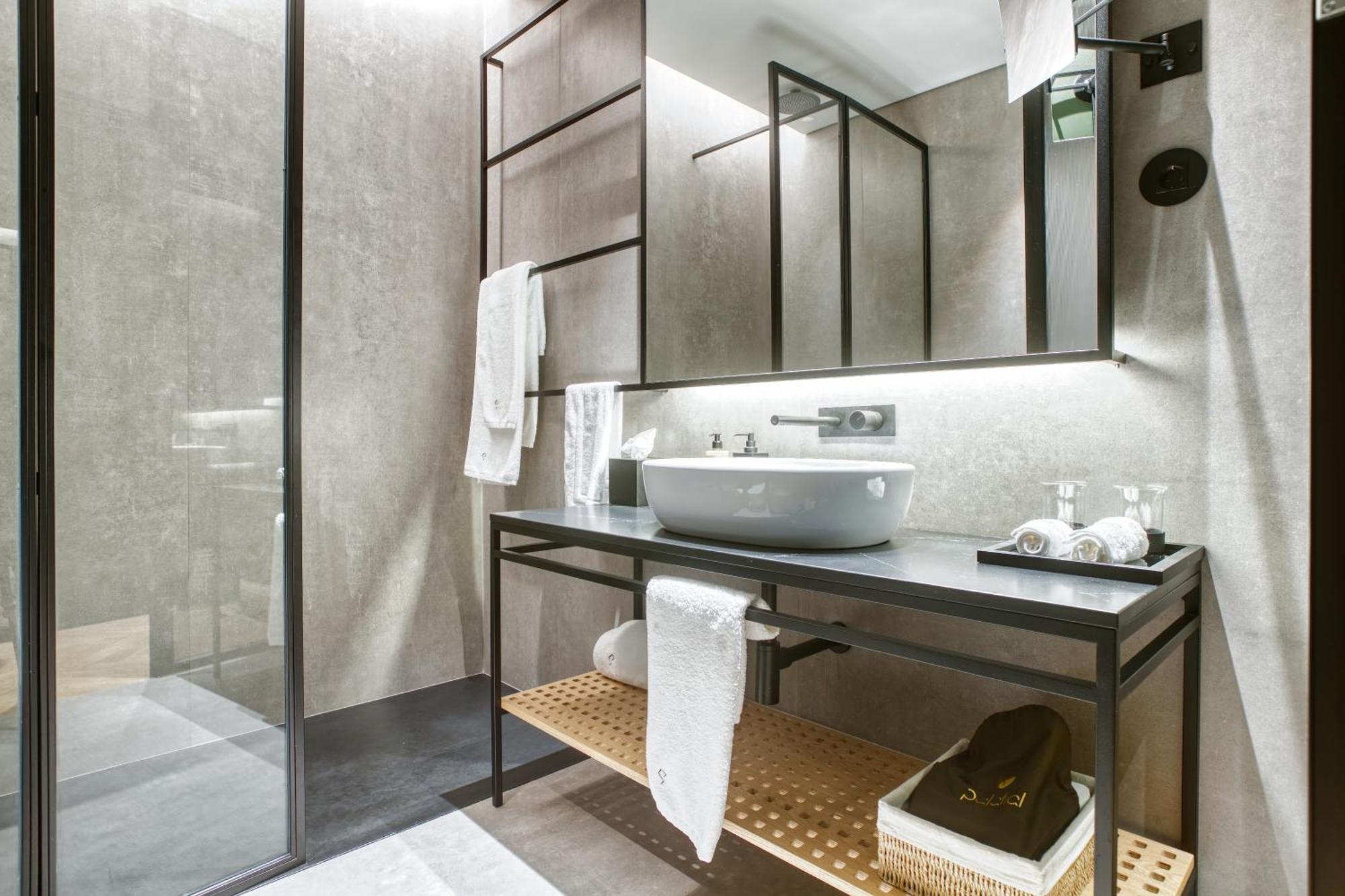 Palatial Suites Брага Экстерьер фото